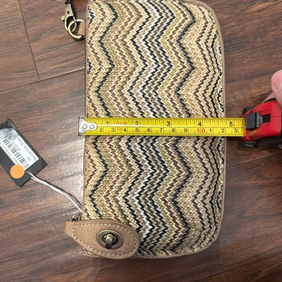 NWT Joy Susan Tan and Black Chevron Clutch - Picture 7 of 7